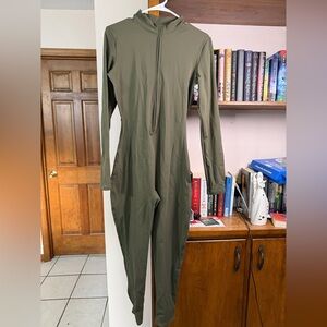 Olive Green Women's Long-Sleeve Jumpsuit